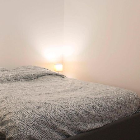 Nice 30 M Near Canal St Martin Paris Ngoại thất bức ảnh